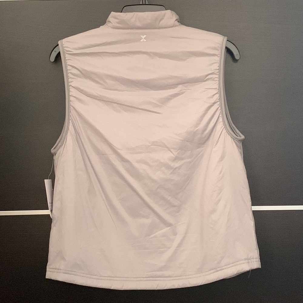 Xersion Women’s Gray Vest - Picture 8 of 12